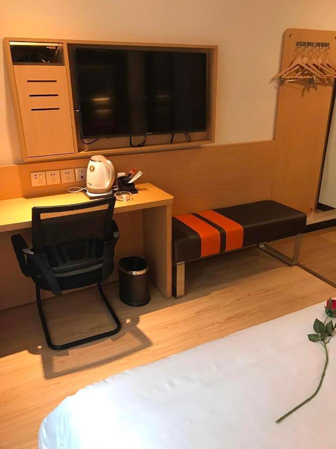 Hotel 7 Days Premium Chongqing Jiangbei International Airport Branch Esterno foto