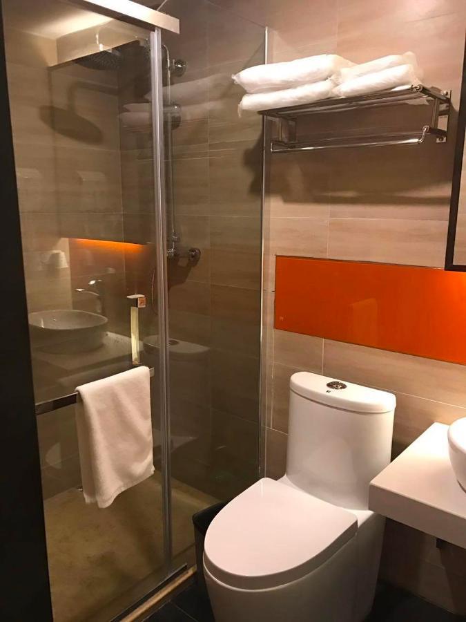 Hotel 7 Days Premium Chongqing Jiangbei International Airport Branch Esterno foto