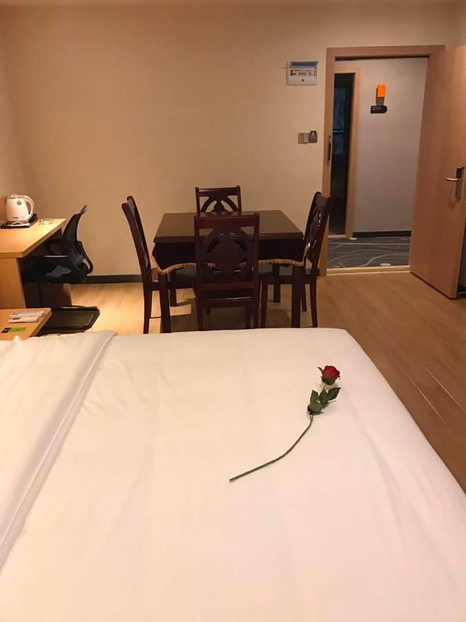 Hotel 7 Days Premium Chongqing Jiangbei International Airport Branch Esterno foto